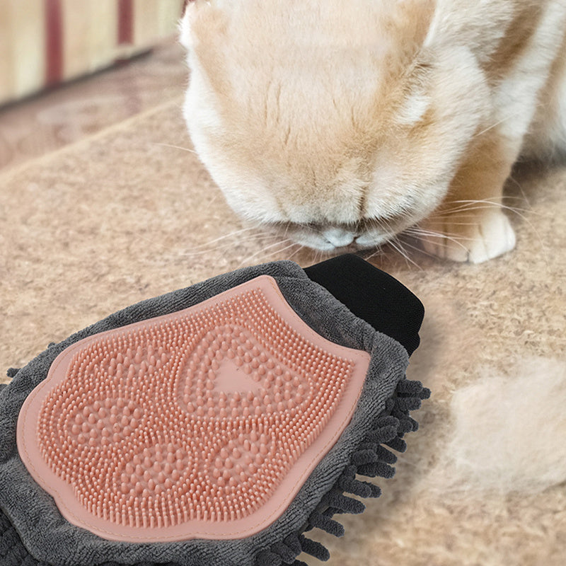 2-in-1 Pet Bathing Brush